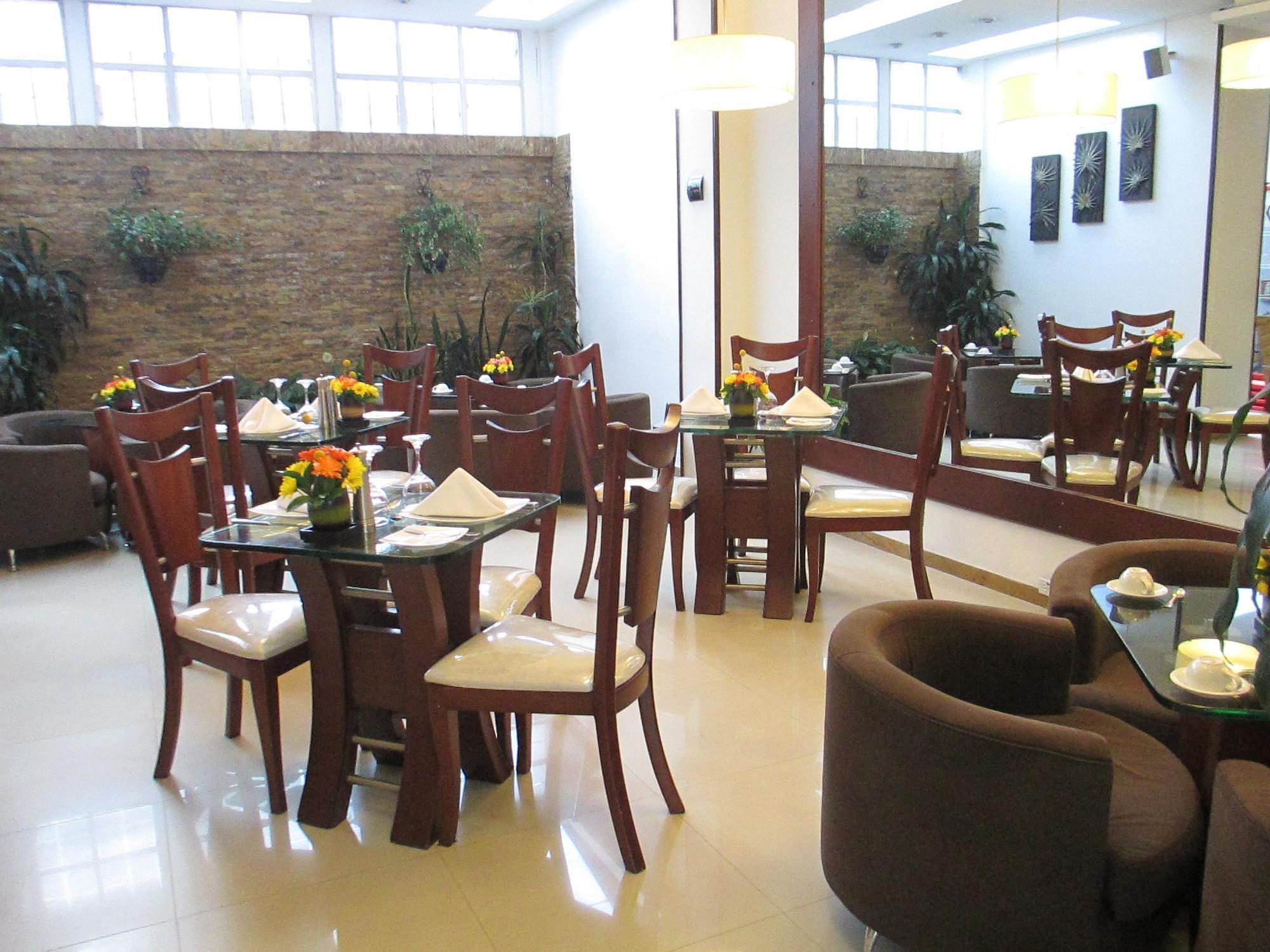 Hotel Platinum Suite Bogota Exterior photo